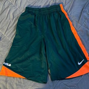 Nike Lebron James Athletic Shorts Sz S